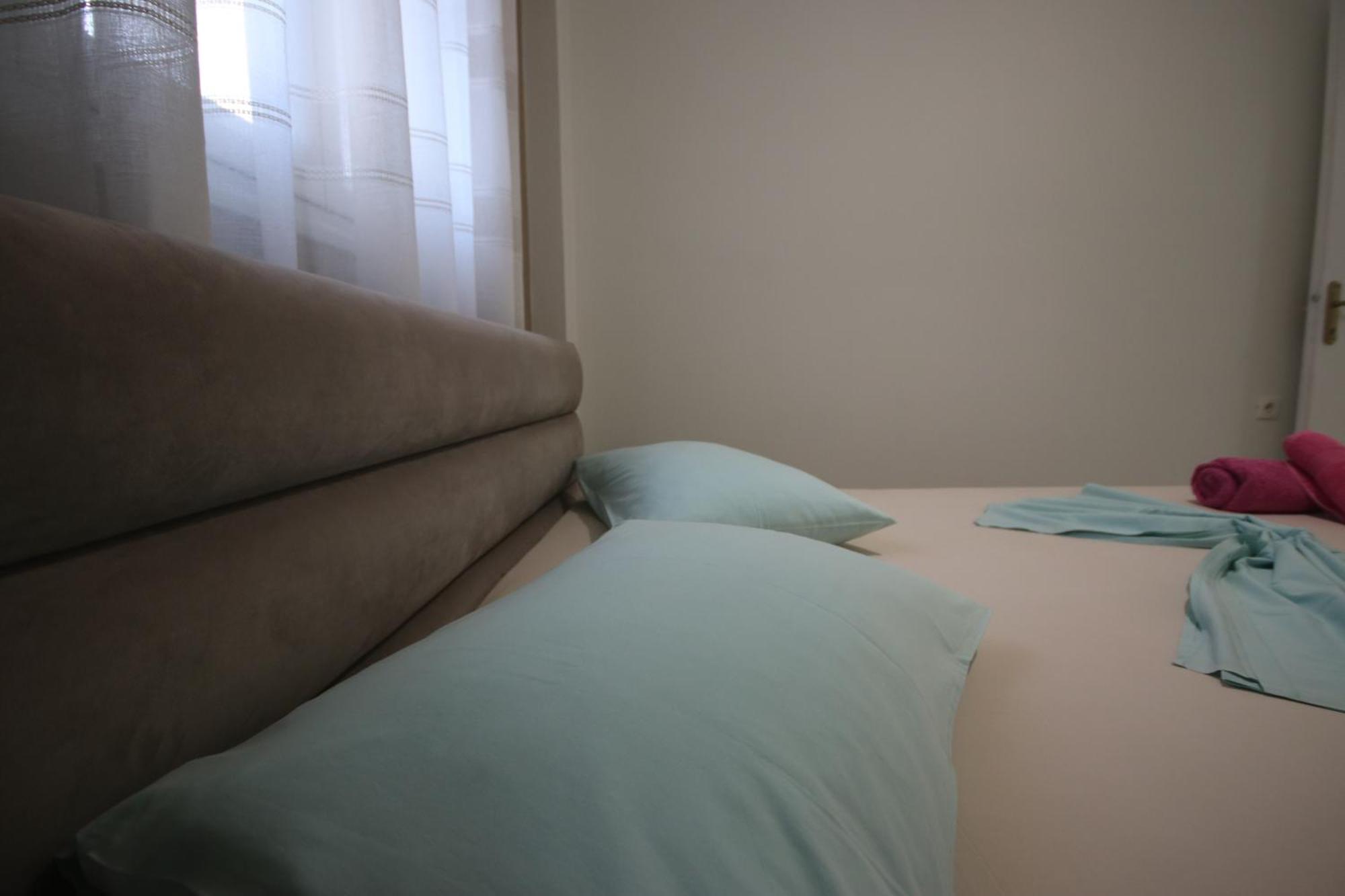 Rooms With View ฮีมาเรอ ภายนอก รูปภาพ