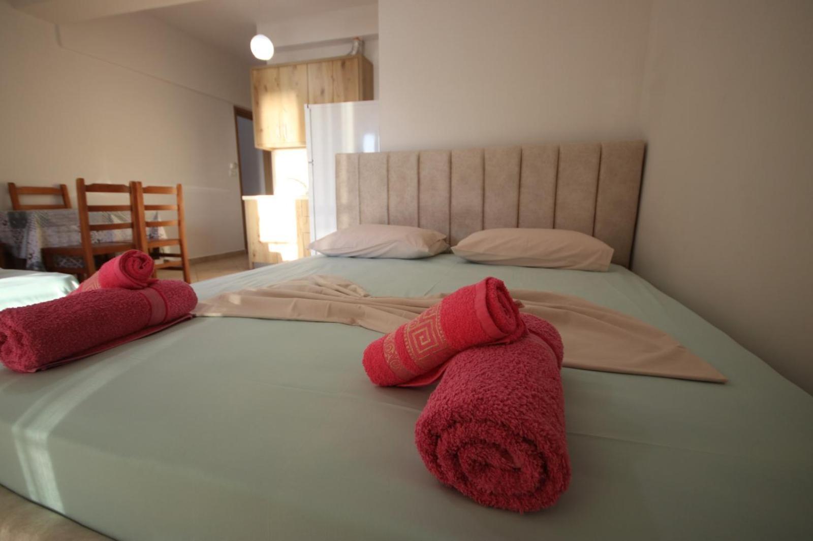 Rooms With View ฮีมาเรอ ภายนอก รูปภาพ